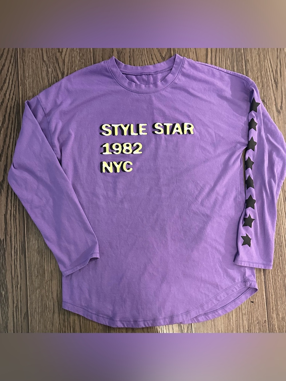 flirtitude Purple Long-Sleeve 'Style Star 1982 NYC' Tee